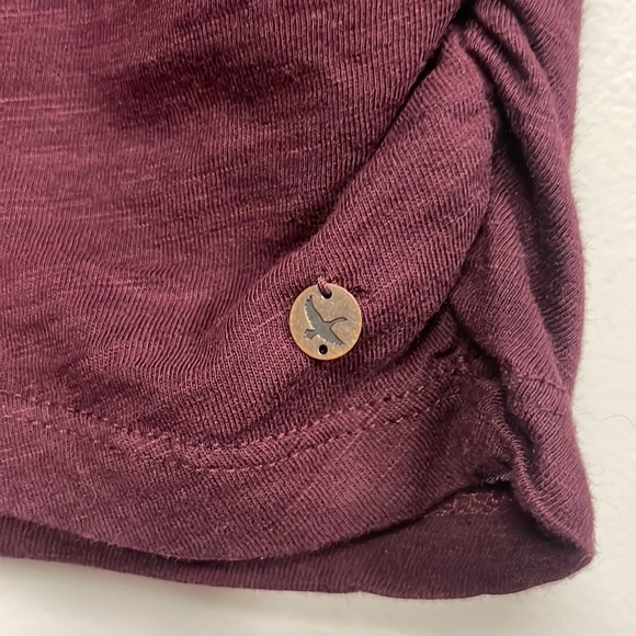 Eddie Bauer Women's , Two color tee, 3/4 sleeves, maroon/pink,  elastic sides, M - Picture 6 of 7